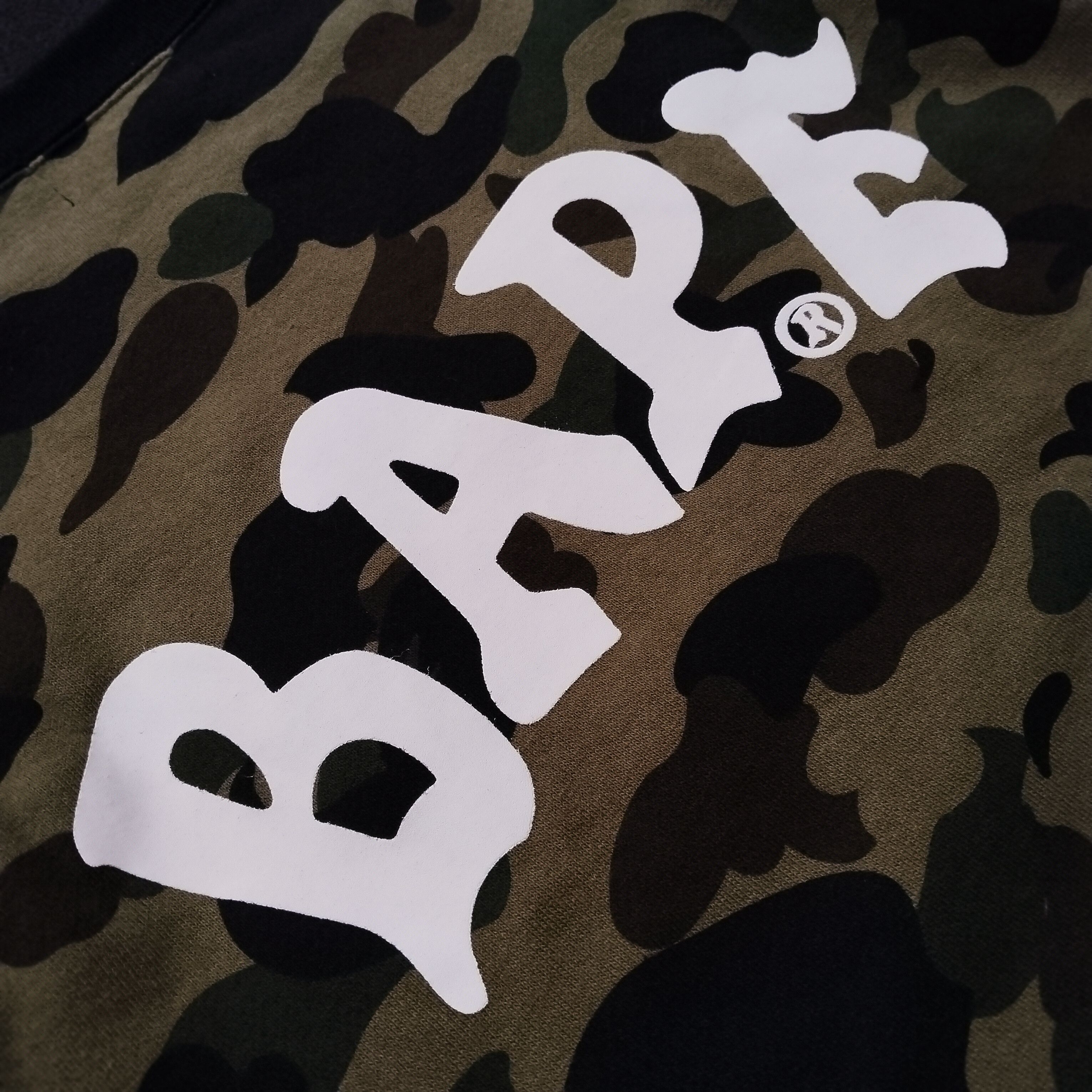 Bape 2019 Bape 1st Camo Color Block Crewneck Size US M / EU 48-50 / 2 - 6 Thumbnail