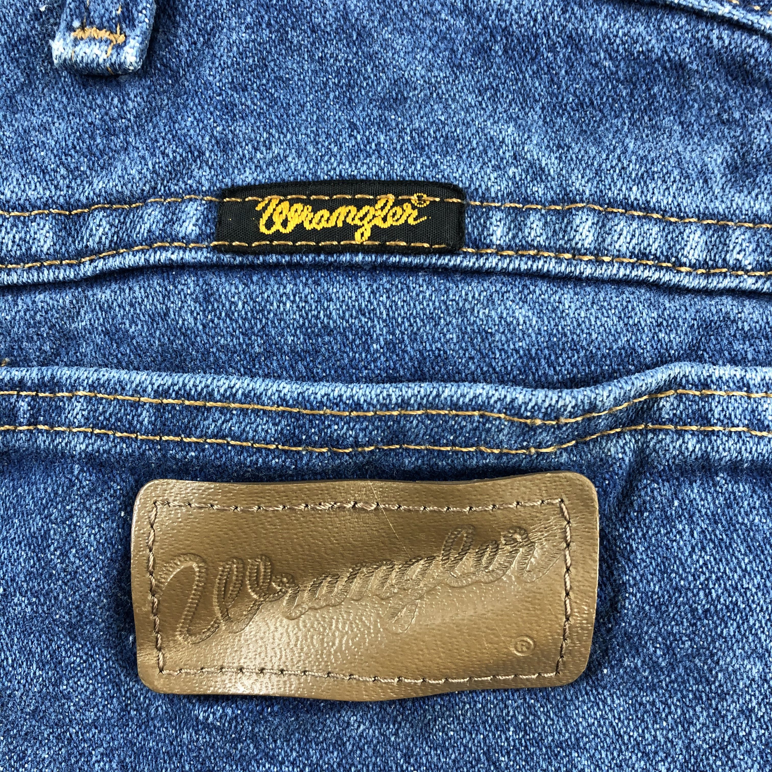 Vintage Vintage Blue Wash Wrangler Jeans-J2462 Size US 37 - 5 Thumbnail