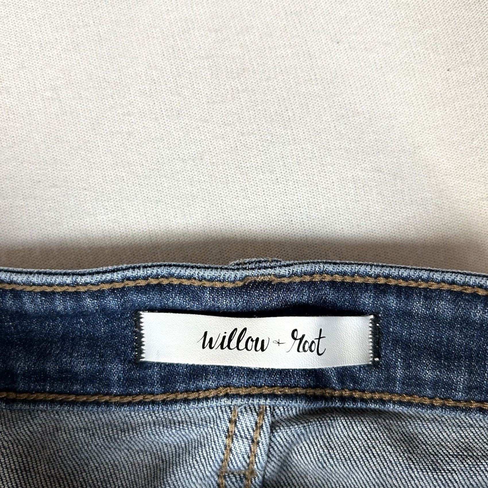 Vintage Willow & Root Jeans The Everyday Denim 25 Blue Straight 28in Inseam Womens Child? Size 42" / US 20 - 3 Thumbnail