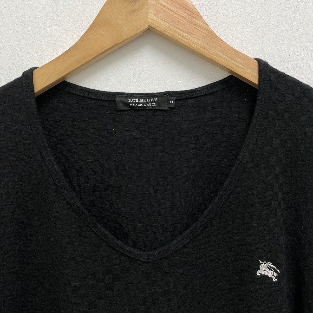 Black Label Burberry Black Label Long Sleeve Japan V Neck T shirt Size US S / EU 44-46 / 1 - 4 Thumbnail