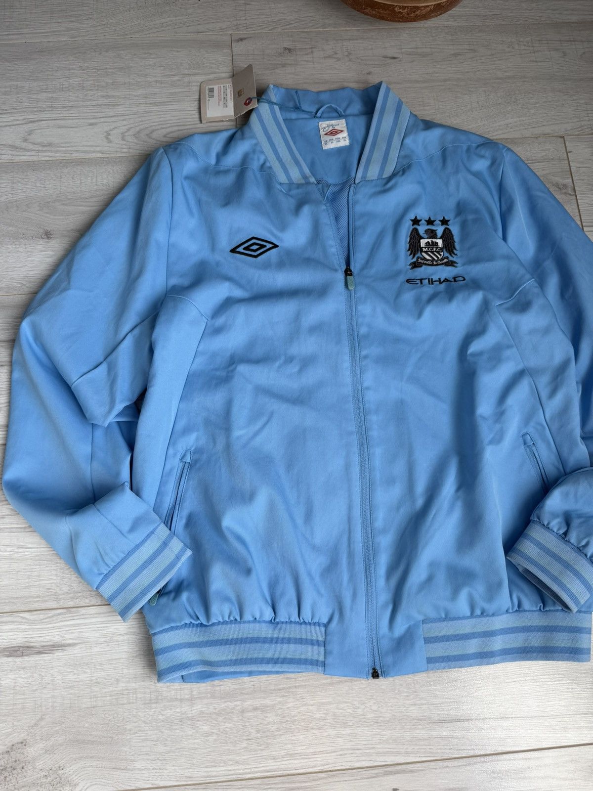 Umbro Vintage Soccer Jersey Jacket Umbro Manchester City Size US XL / EU 56 / 4 - 2 Thumbnail