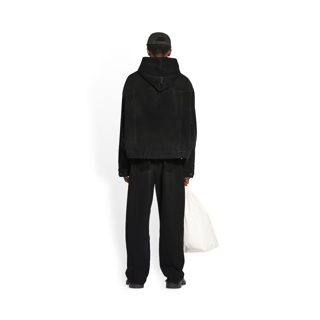 Balenciaga o1in1g1024 Pull-Over Jacket in Black Size US S / EU 44-46 / 1 - 6 Thumbnail