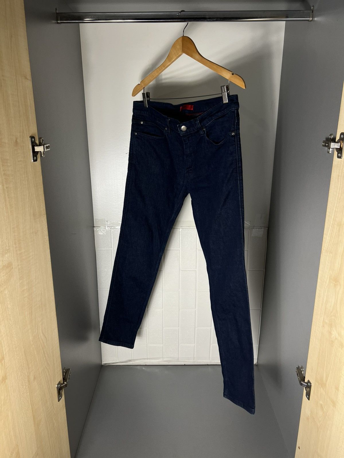Hugo Boss HUGO BOSS CLASSIC DENIM CASUAL JEANS SKINNY SPECIAL LOOK Y2K Size US 34 / EU 50 - 6 Thumbnail