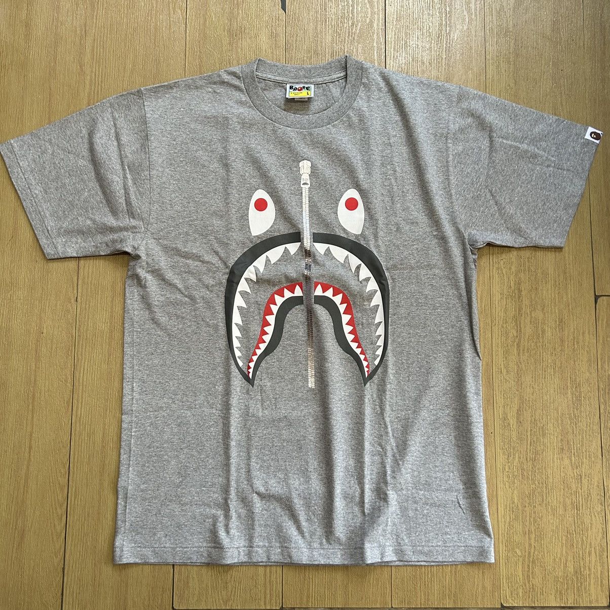 Bape Shark Tee Size US L / EU 52-54 / 3 - 1 Thumbnail