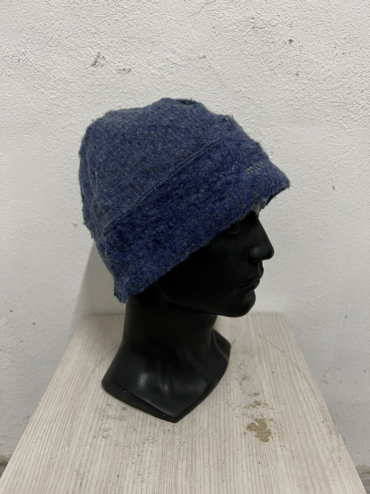 Montbell Montbell Spell Out Beanie Hat Size ONE SIZE - 4 Thumbnail