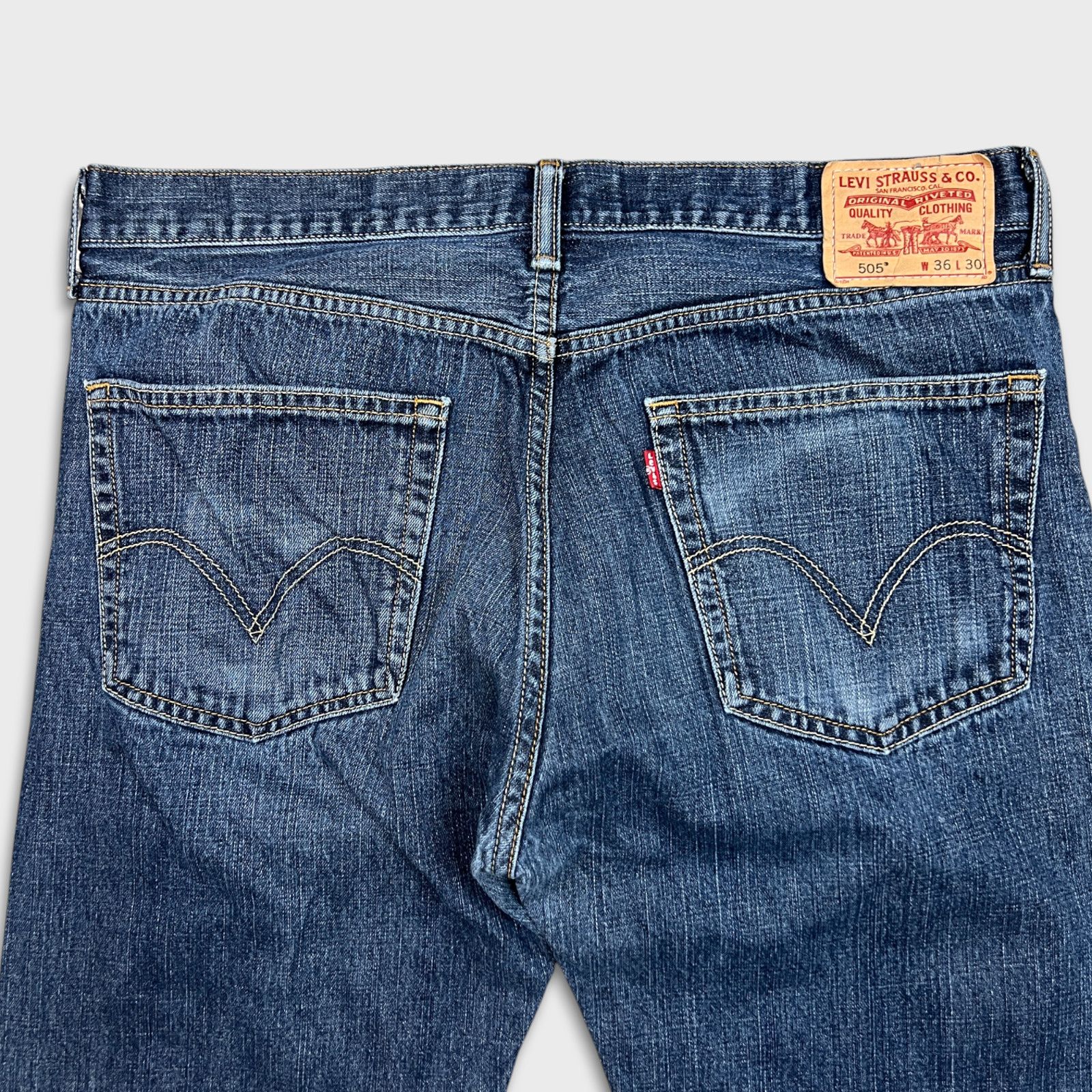 Levi's × Vintage Levi's 505 Jeans 36x30 Regular Straight Leg Classic Denim Size US 36 / EU 52 - 6 Thumbnail