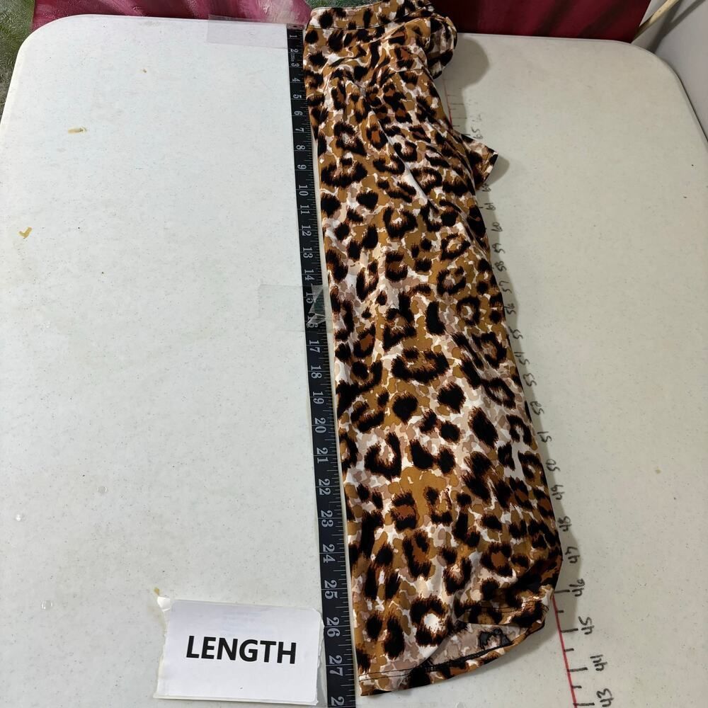 Other Cocomo Women's Leopard Print Top with Chain Detail Size 1X ( Size XL / US 12-14 / IT 48-50 - 6 Thumbnail