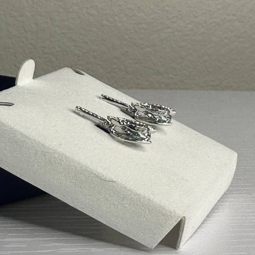 Swarovski Swarovski Sparkling Dance Pierced Earrings Green, Size ONE SIZE - 10 Thumbnail
