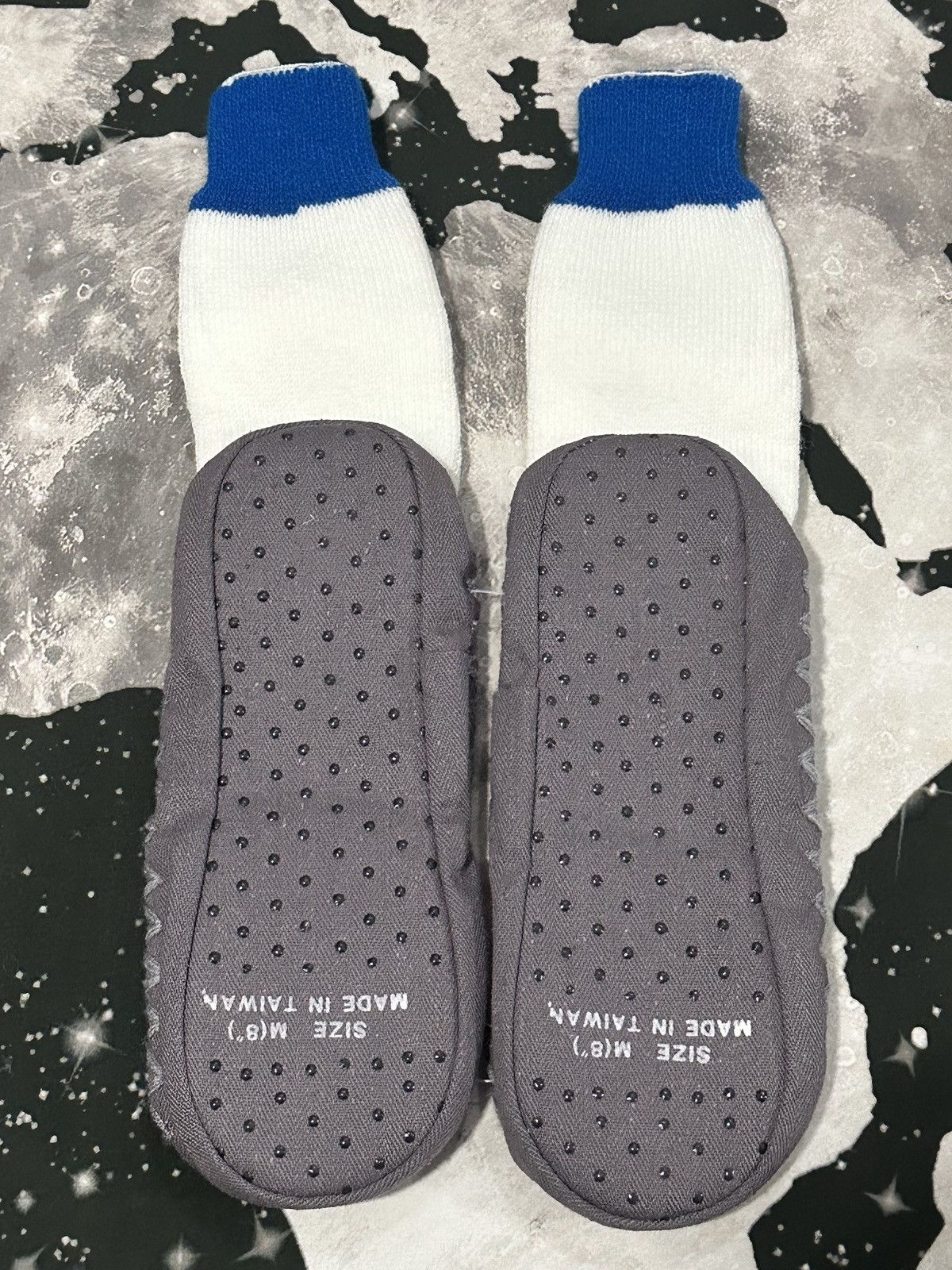 DC Comics DC Comics Batman Superhero Slipper Socks Size ONE SIZE - 5 Thumbnail