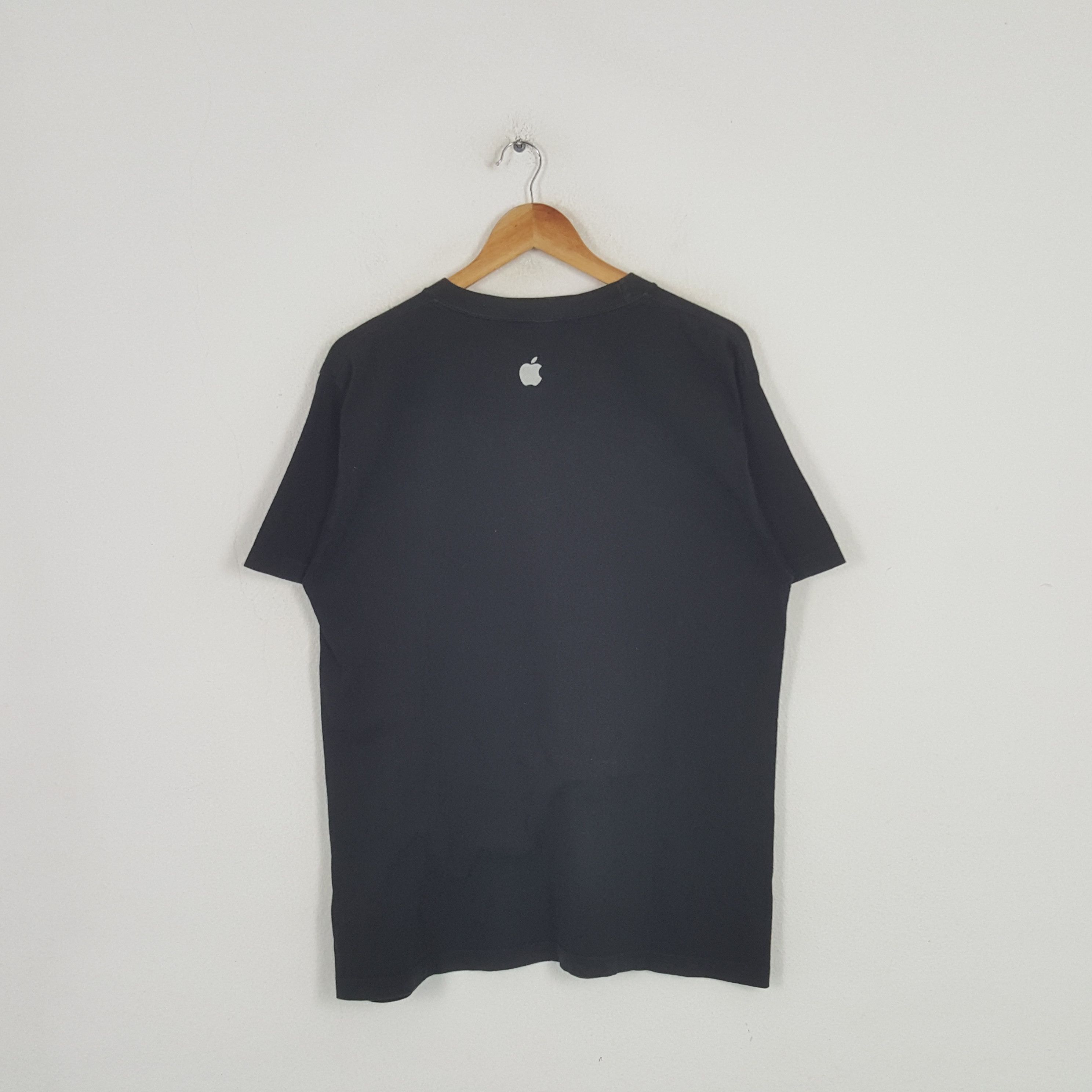 Apple × Vintage Vintage Apple Ipod Nano Electronic Brand Tshirt Size US L / EU 52-54 / 3 - 3 Thumbnail