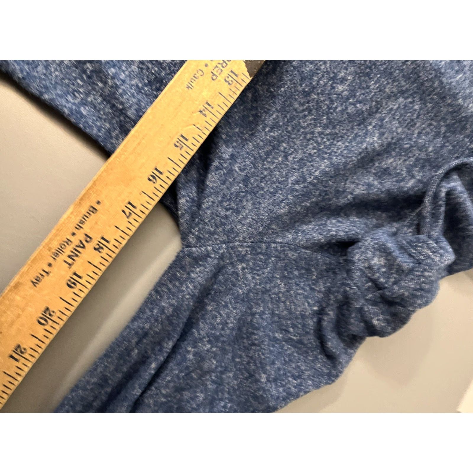 Gap VINTAGE Gap Shirt Women S Blue Solid Round Neck Long Sleeve Adult Small Oversized 90s Womens Size S / US 4 / IT 40 - 5 Thumbnail