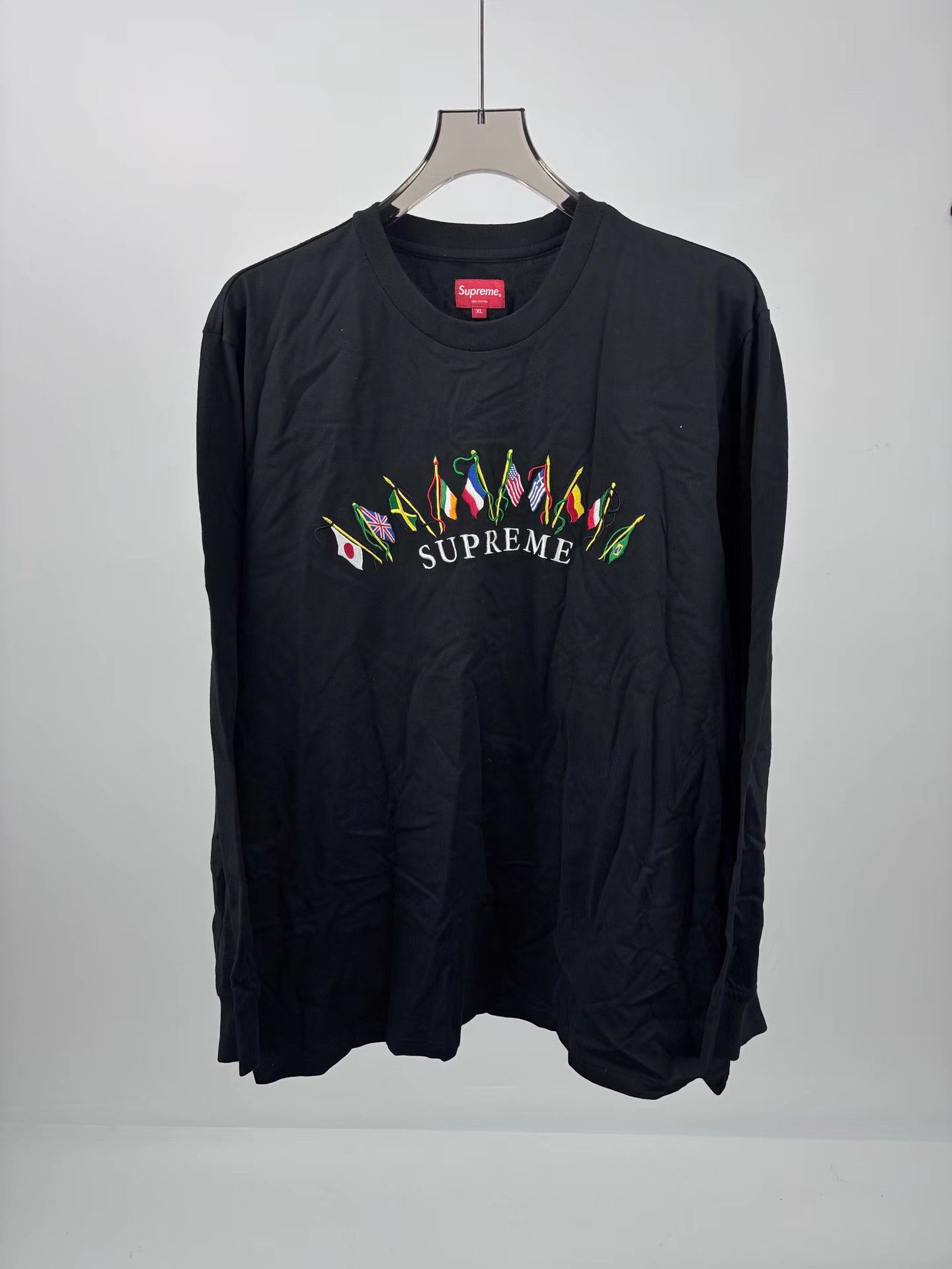 Supreme SUPREME Flag Embroidered Long Sleeve Sweatshirt Size US XL / EU 56 / 4 - 1 Thumbnail