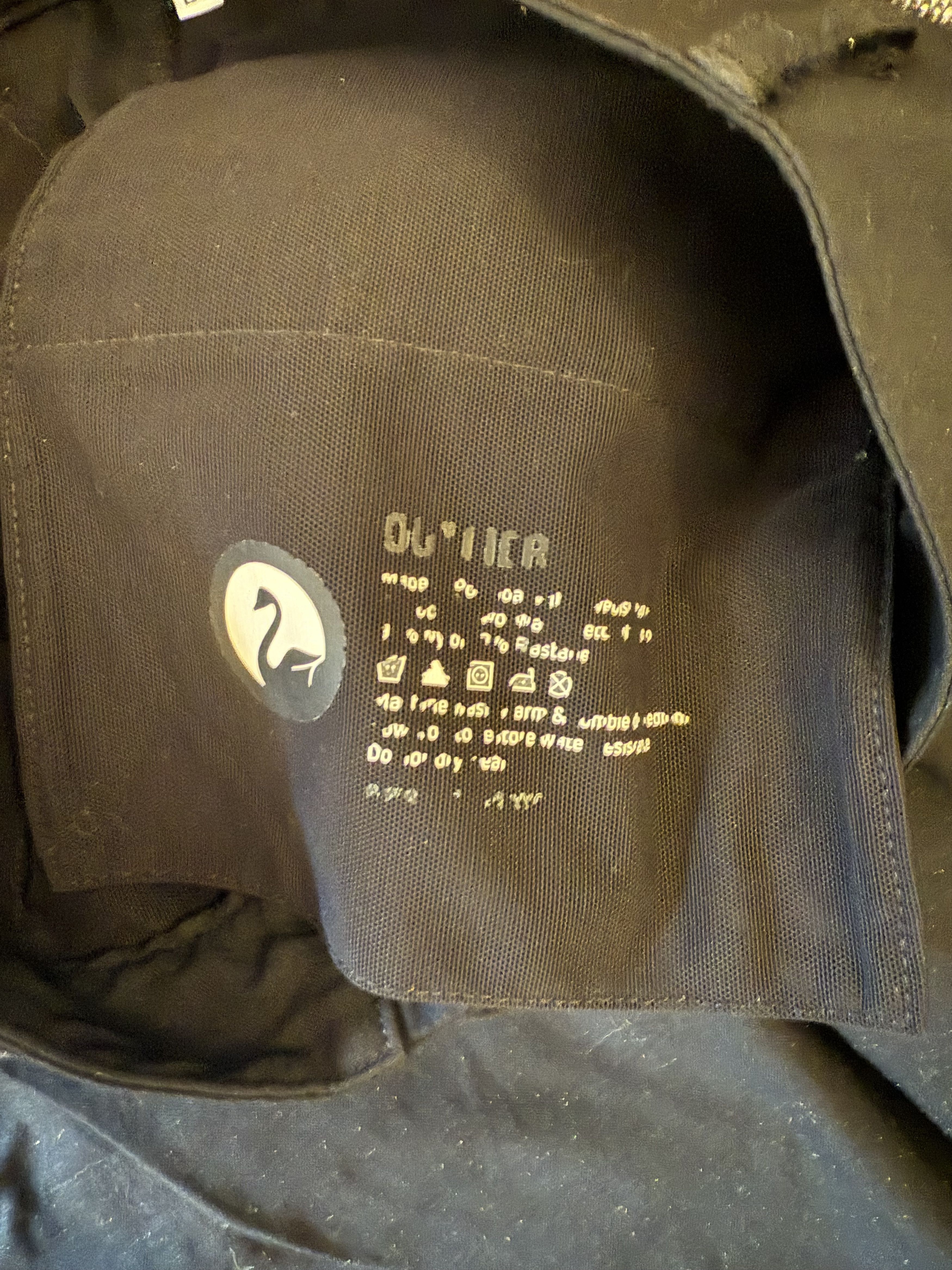 Outlier Futuredarts Size US 28 / EU 44 - 4 Thumbnail