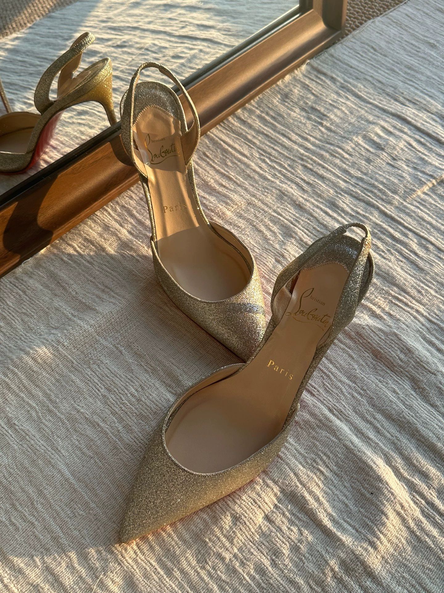 Christian Louboutin Christian Louboutin Sequin Red Sole Heels Gold 37.5 Size US 7.5 / IT 37.5 - 4 Thumbnail