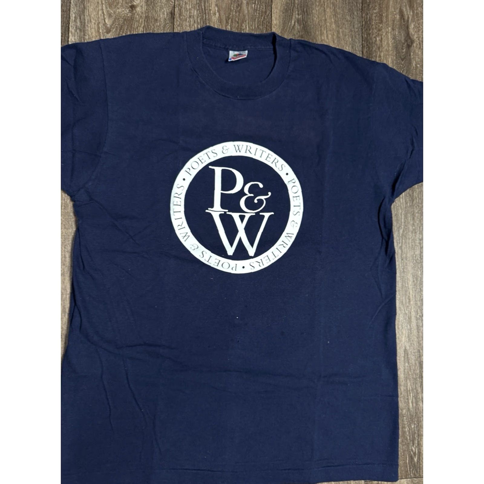 Fruit Of The Loom VINTAGE 80s Poets & Writers Scholars Creative Navy Blue T-Shirt Large Size US L / EU 52-54 / 3 - 4 Thumbnail
