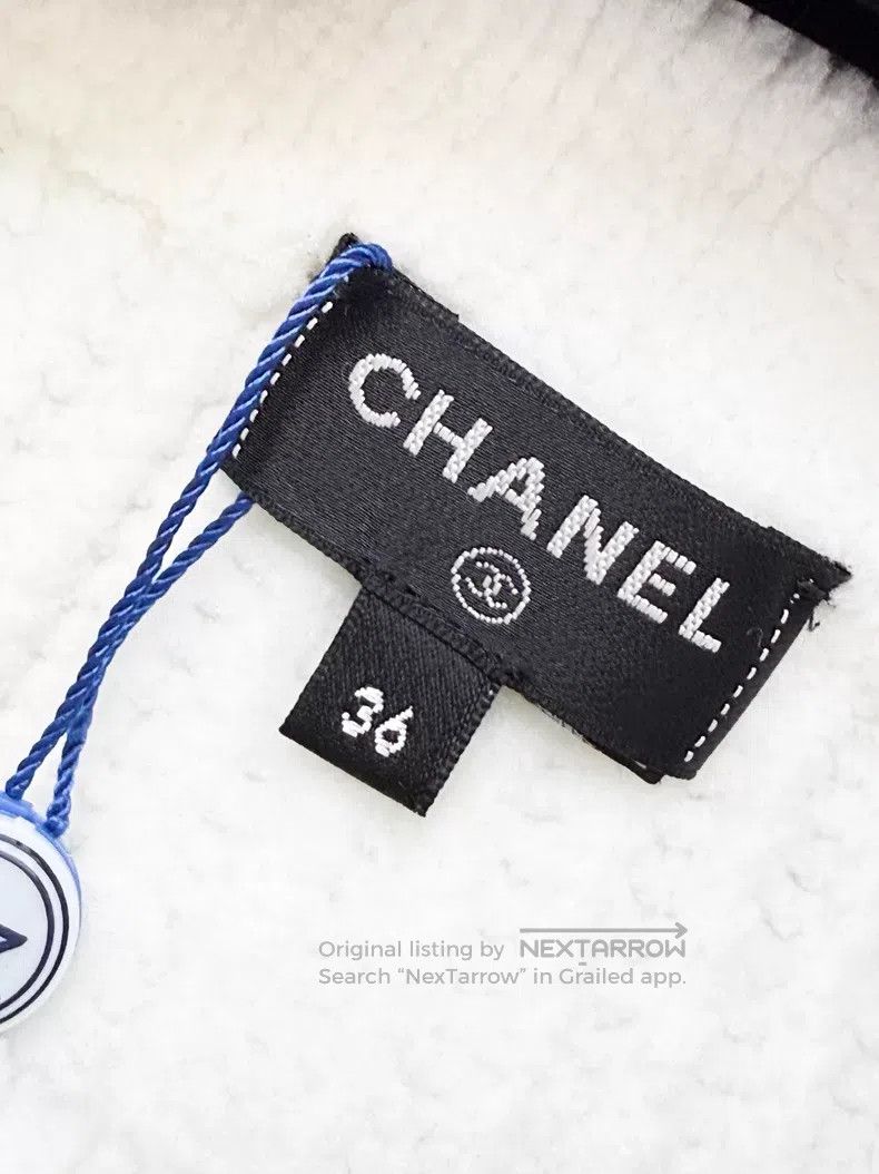 Chanel Chanel Chain four-pocket corduroy cardigan jacket Size XS / US 0-2 / IT 36-38 - 5 Thumbnail
