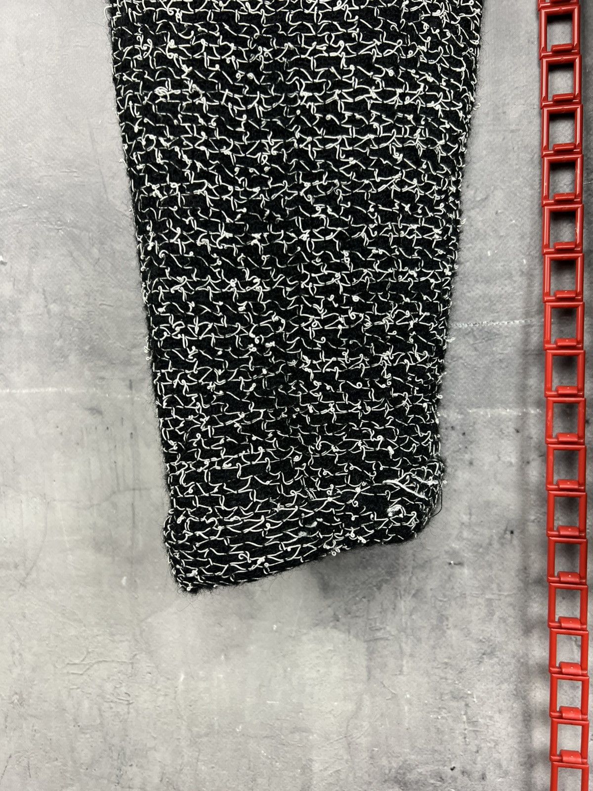 Chanel Chanel Wool Black Women’s Pants P11201V06481 Size 27" / US 4 / IT 40 - 5 Thumbnail