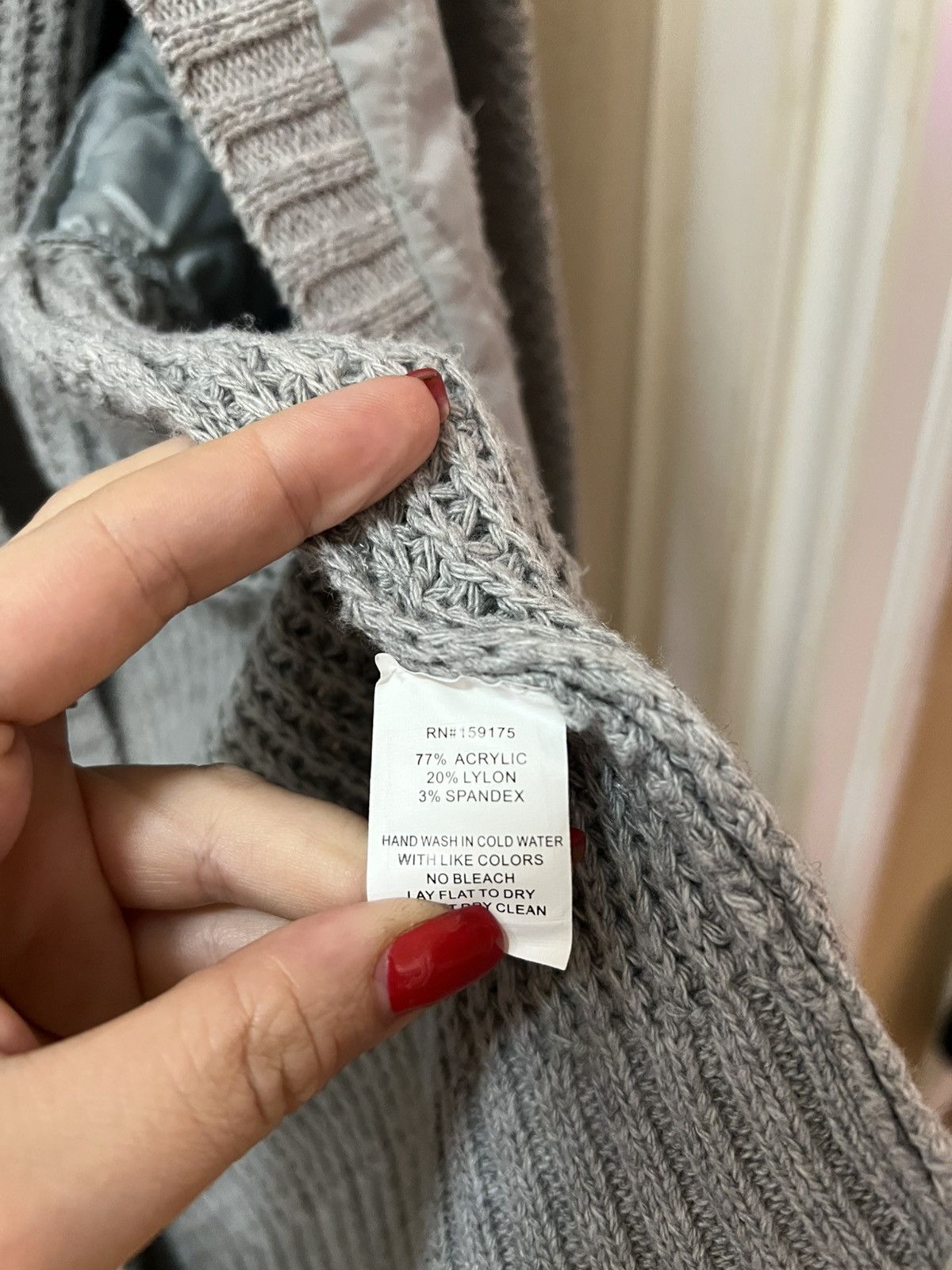 Other Loved + Adored grey quilted cardigan sweater size small Size S / US 4 / IT 40 - 5 Thumbnail