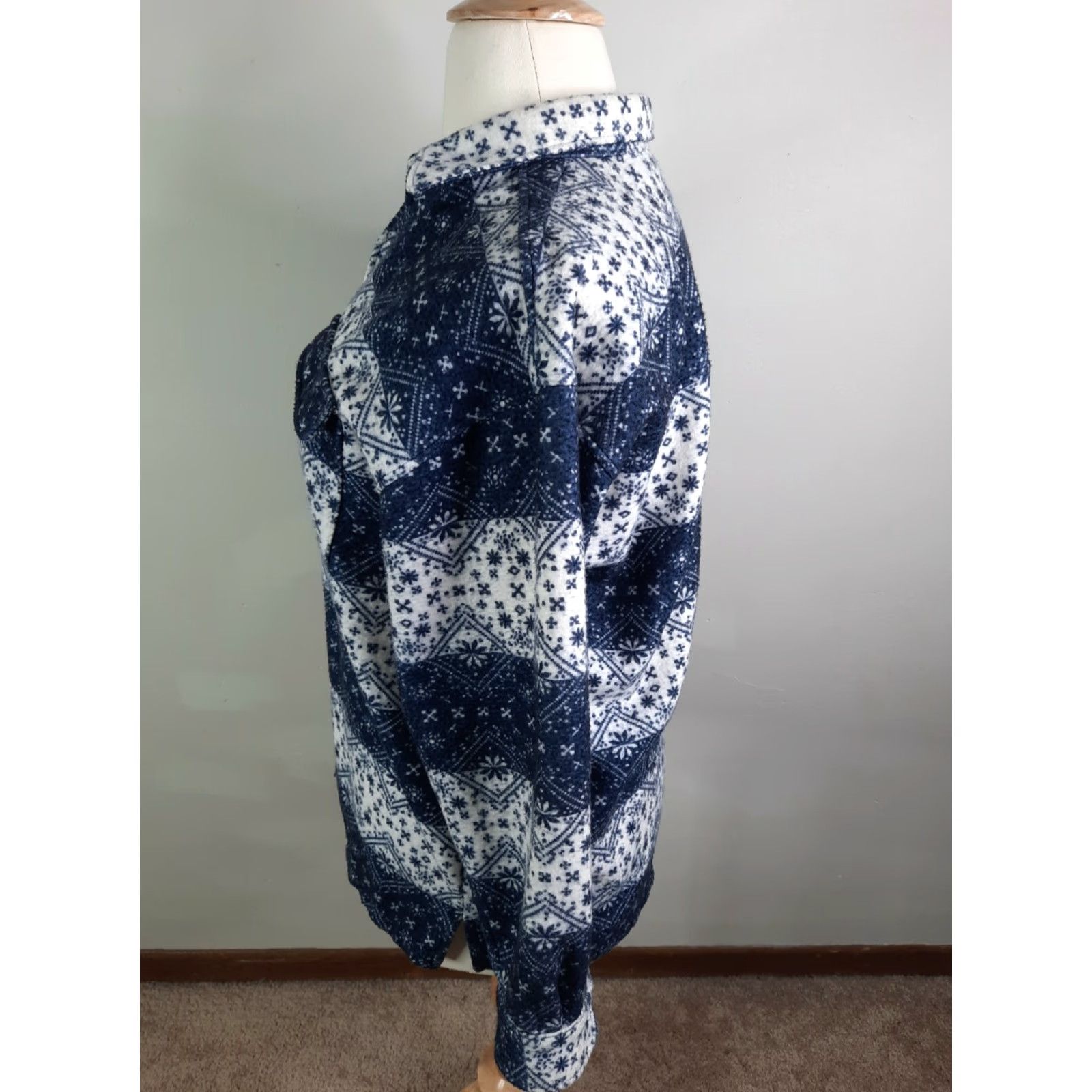 Vintage Vintage Lauren Brooke Fleece Shirt Jacket Womens Large Blue Snowflake Coat M/L Winter 90s Size L / US 10 / IT 46 - 4 Thumbnail