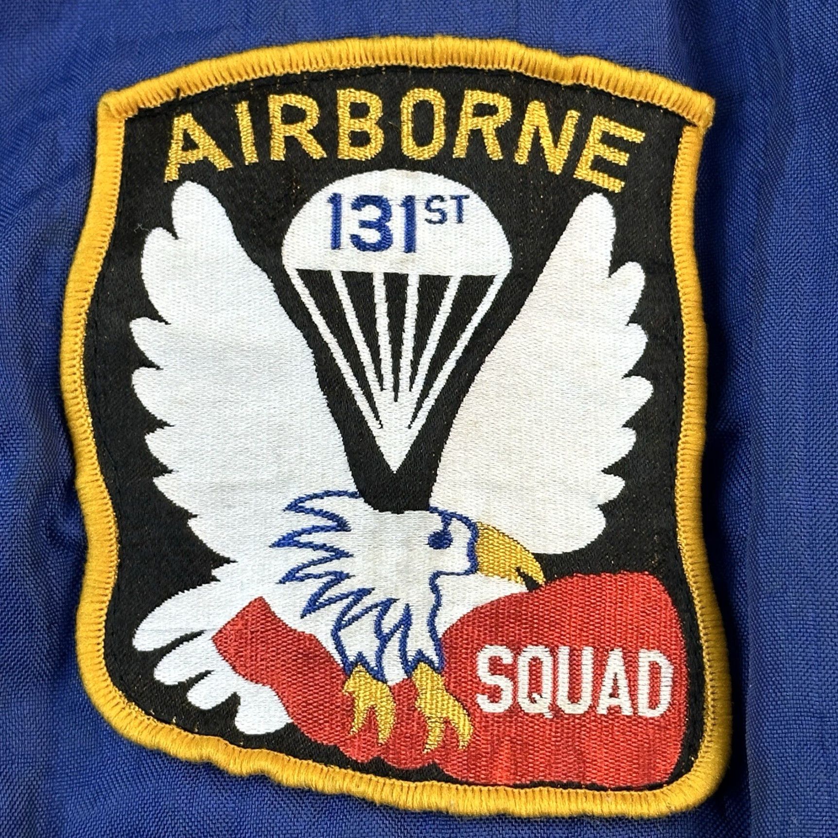 Vintage VINTAGE Current Seen Jacket Mens L 131st Airborne Squad Flight Bomber Blue Nylon Embroidered Logo Army Retro USA Size US L / EU 52-54 / 3 - 6 Thumbnail