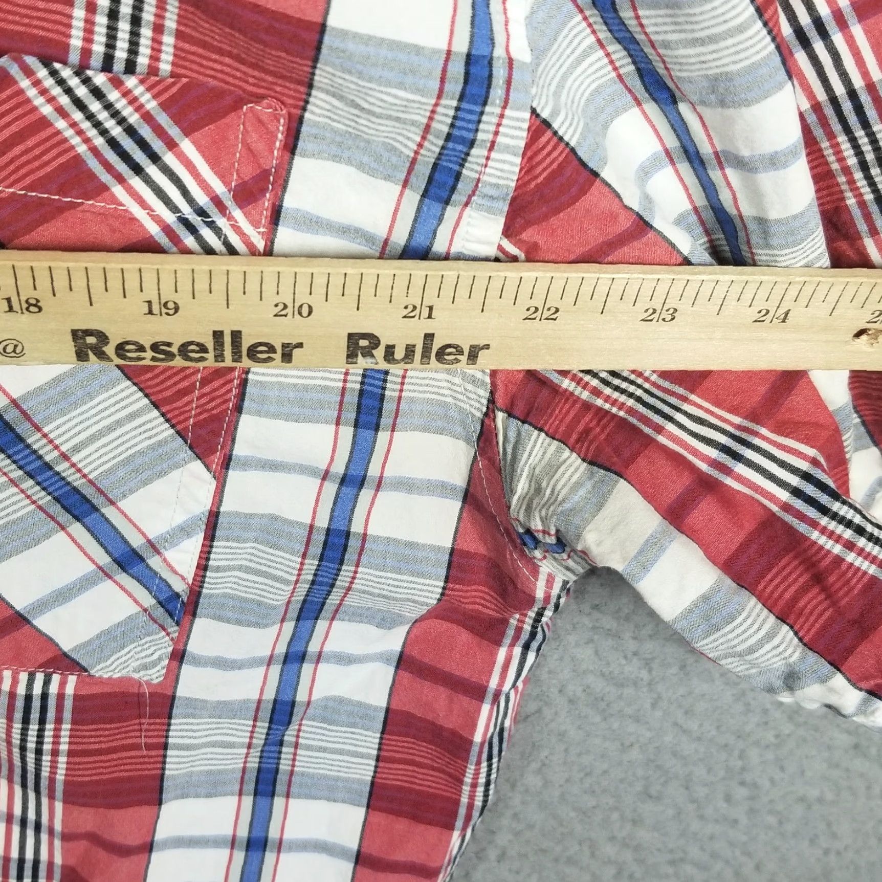 Southpole VINTAGE SouthPole Shirt Hexagon Red Plaid Button Front Short Sleeve Adult XL Red Hip Hop 90s Mens Size US XL / EU 56 / 4 - 6 Thumbnail