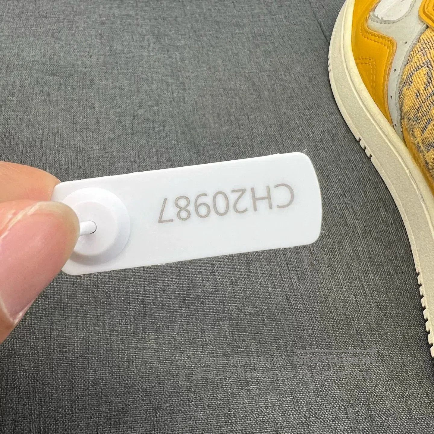 Dior Dior B27 Yellow White Sneakers. Size US 6 / EU 39 - 9 Thumbnail