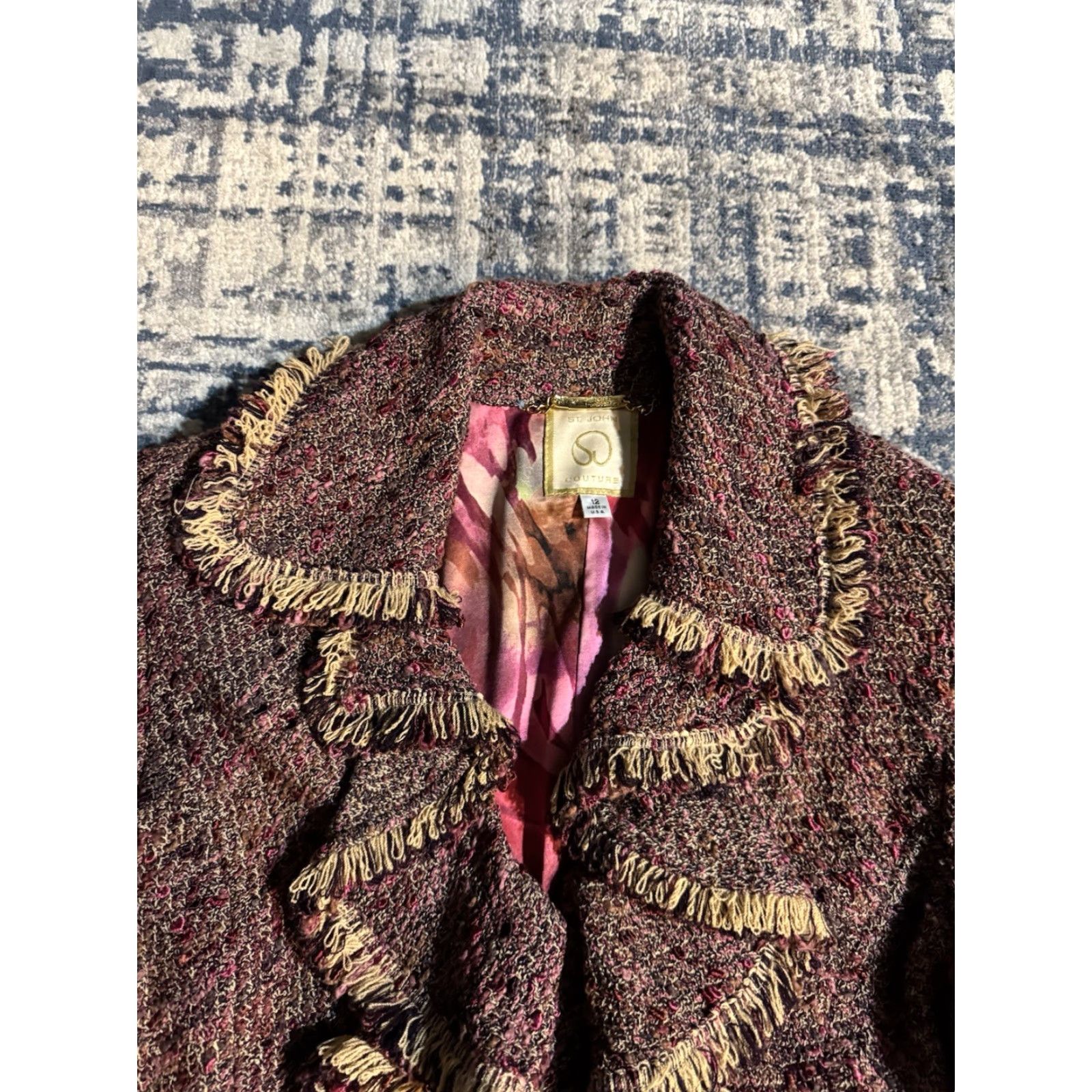 St. John VINTAGE St. John Blazer Shirt Jacket Five-Button Lined Plum 12 Womens USA Blazer Jacket Formal Cropped Seasonal? Size XL / US 12-14 / IT 48-50 - 2 Thumbnail