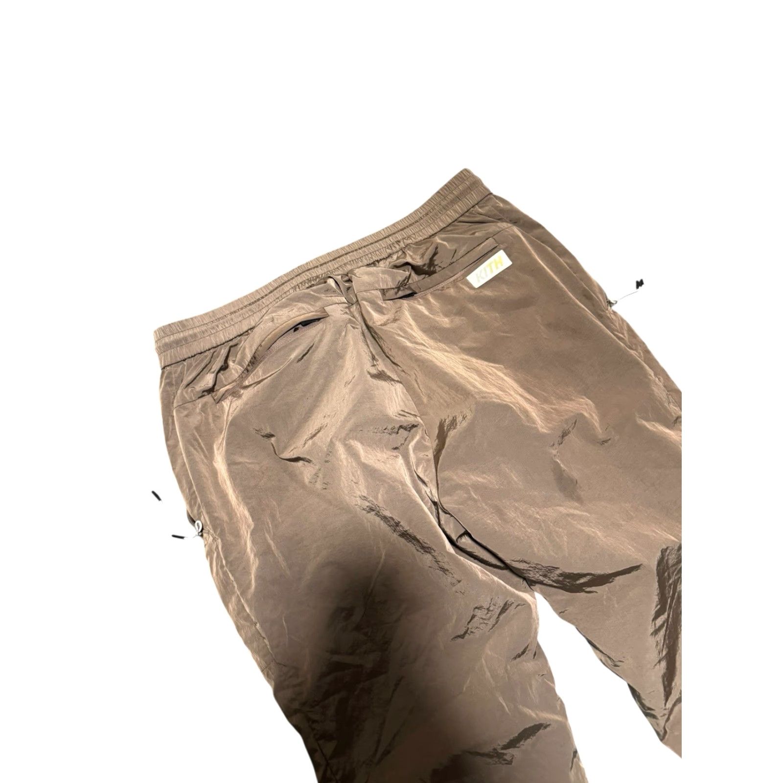 Kith KITH Men's Mercer 6 Wrinkle Nylon Pant Khaki/Brown Spring 2020 KH6312-108 Size S Pocket 4-Pocket Design Jogger Relaxed Mens Pants Nylon Size US 29 - 5 Thumbnail