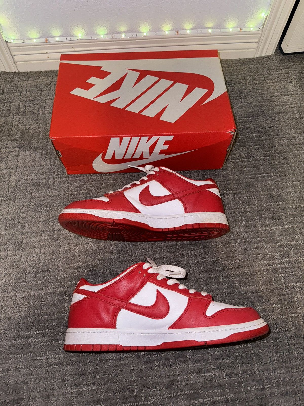 Nike Nike Dunk Low St. John’s (Red) Size US 10 / EU 43 - 2 Thumbnail