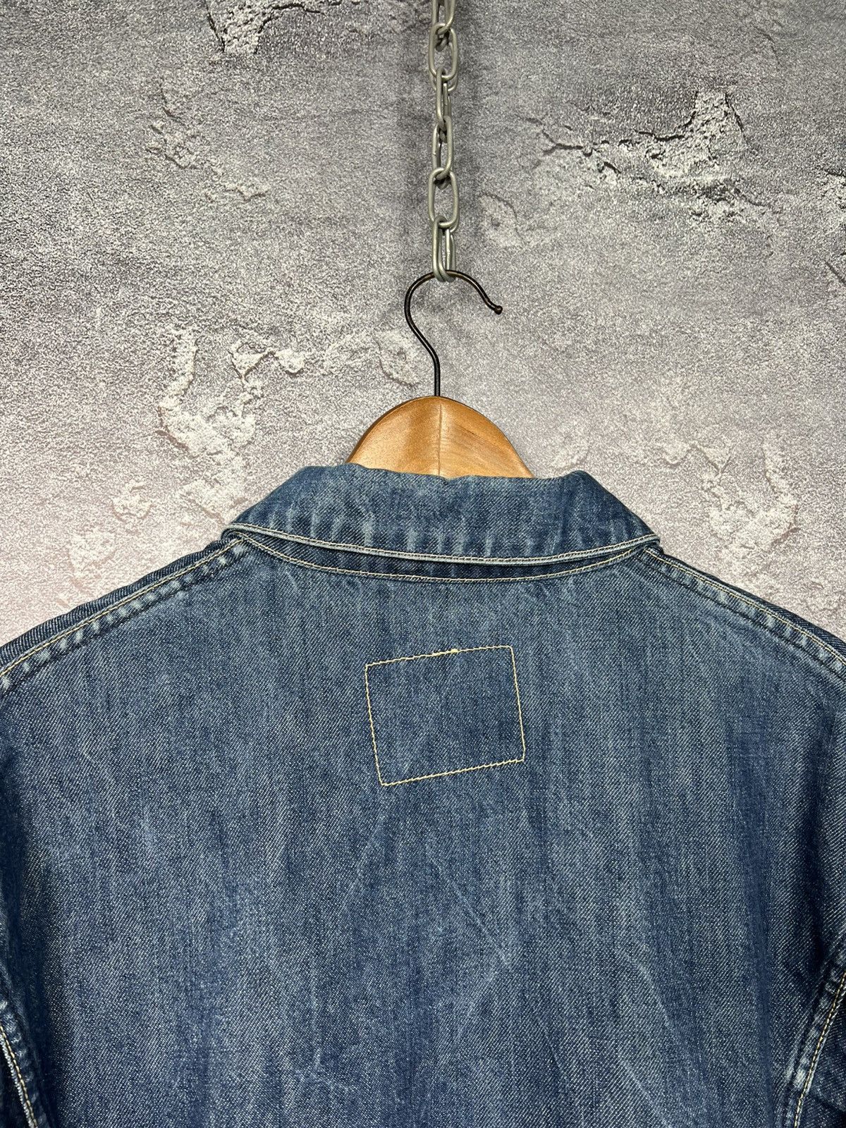 Levi's Vintage Levi’s Engineered Denim Jacket Size US L / EU 52-54 / 3 - 16 Thumbnail
