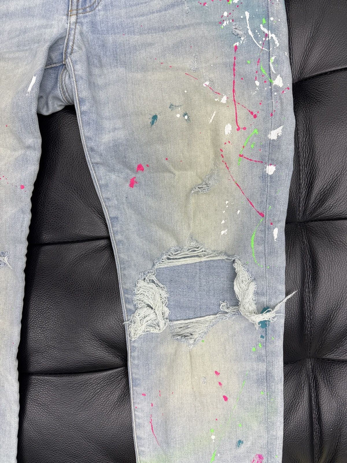 Amiri Amiri paint splatter 31 Size US 31 - 3 Thumbnail