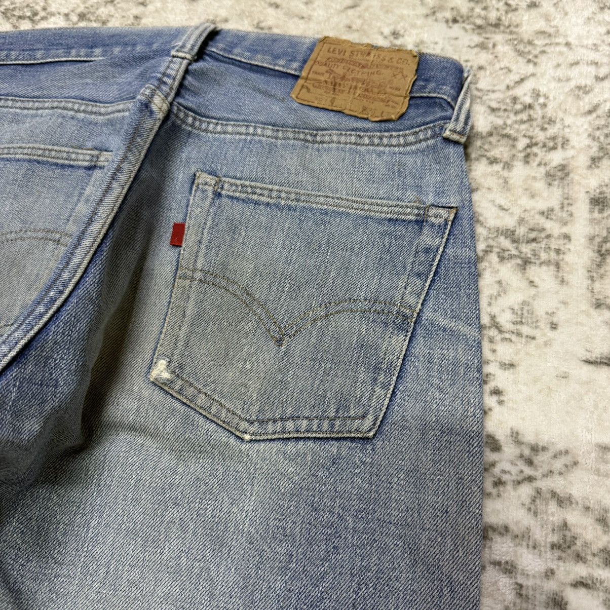 Levi's Vintage 70s Levis 501 Single R Selvedge Jeans Button #6 Size US 30 / EU 46 - 8 Thumbnail
