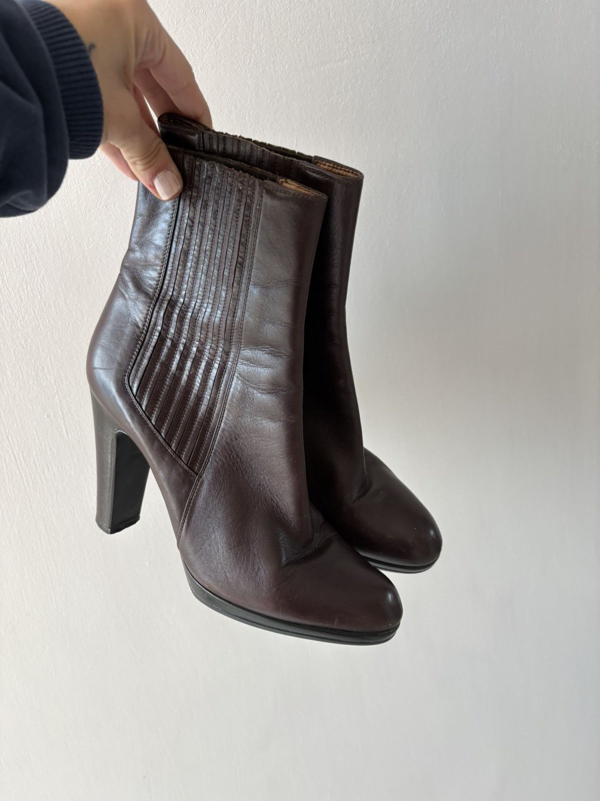 Sergio Rossi Sergio Rossi boots Size US 8 / IT 38 - 14 Thumbnail