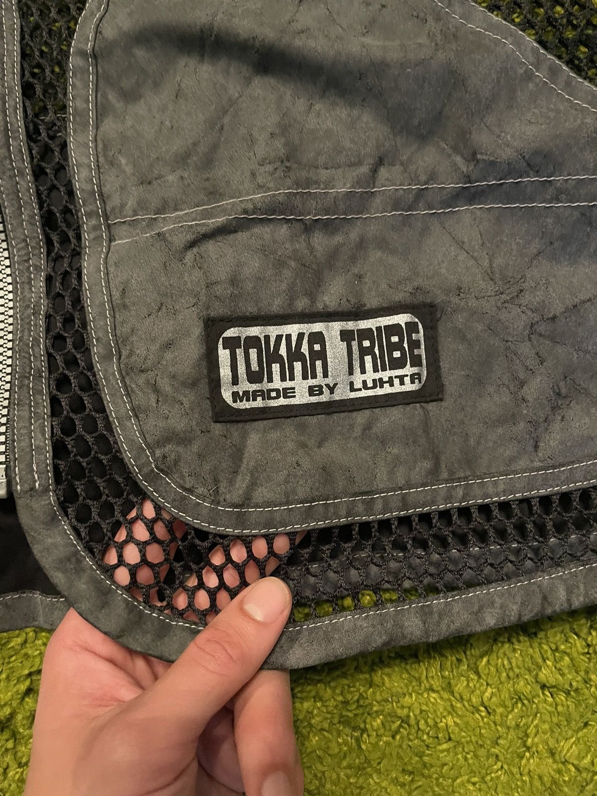 Designer Avant garde vintage U2K mesh vest gilet Tokka Tribe Size US M / EU 48-50 / 2 - 3 Thumbnail