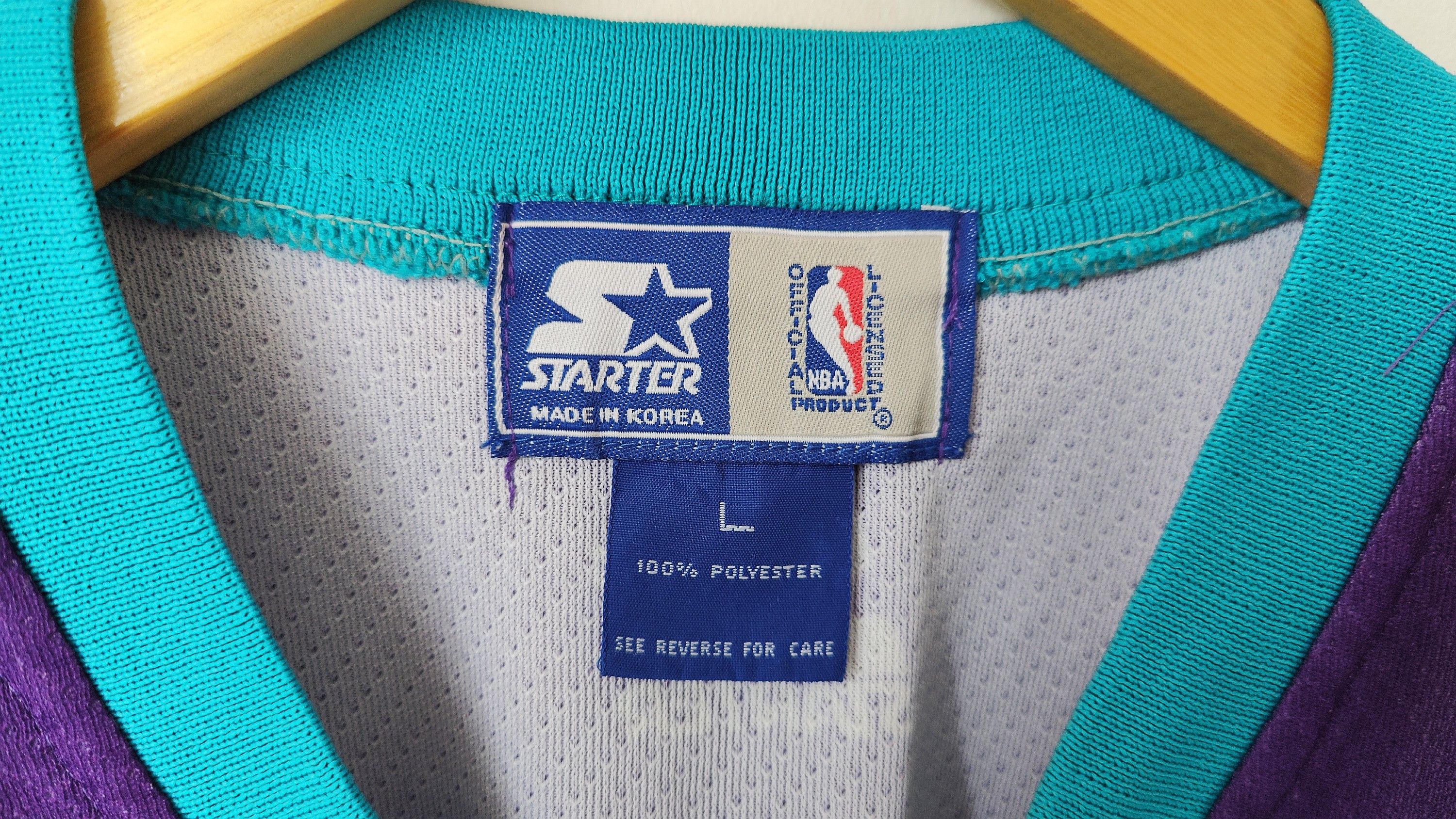 Starter RARE Charlotte Hornets Starter Vintage 90s Full Print Jersey Size US L / EU 52-54 / 3 - 3 Thumbnail
