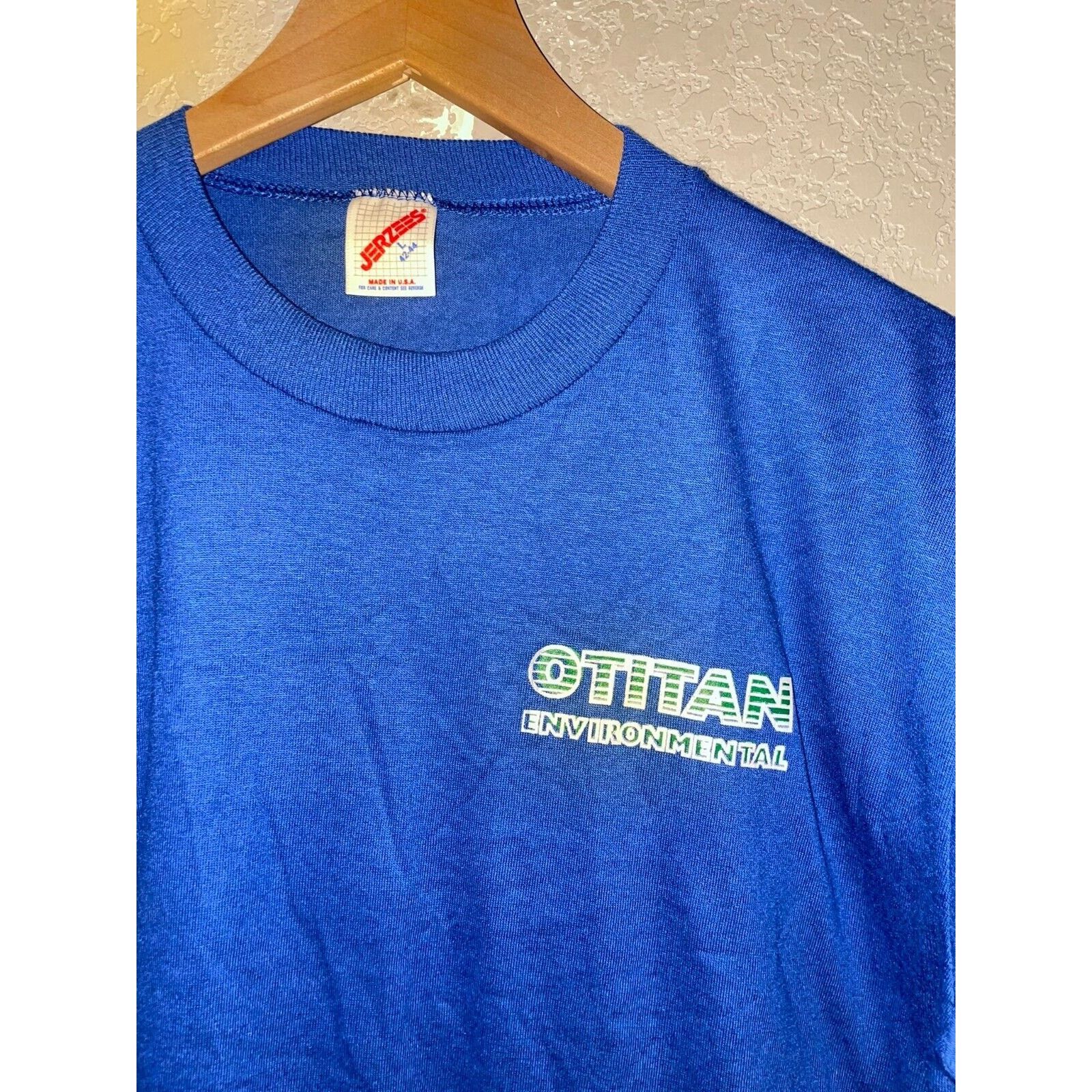 Jerzees Vintage Otitan Environmental Shirt Blue #7 Tee USA 90s Large Size US L / EU 52-54 / 3 - 3 Thumbnail