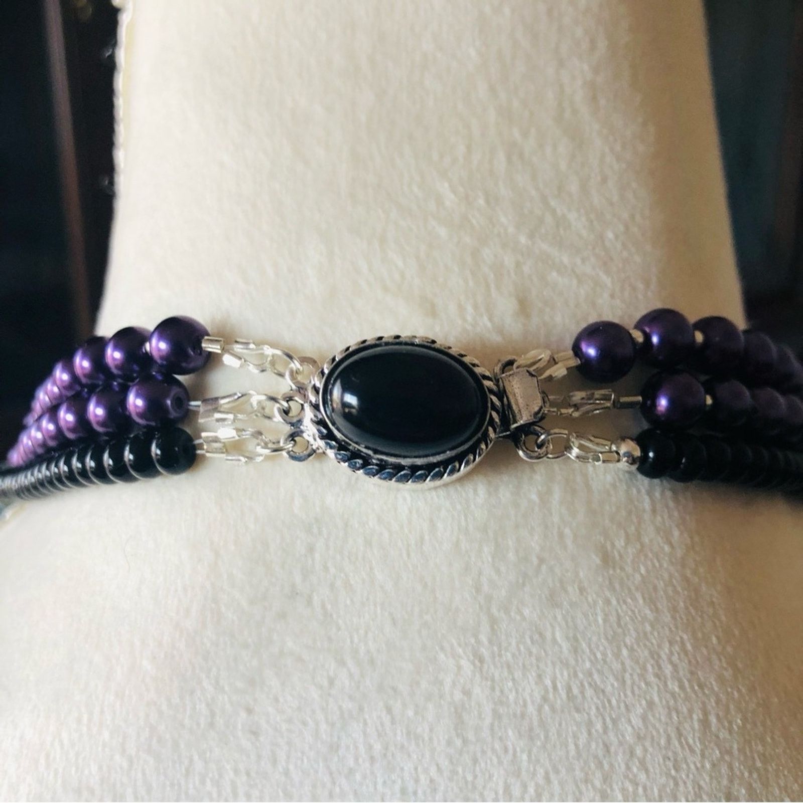 Handmade Handcrafted “purple power” genuine onyx necklace Size ONE SIZE - 7 Thumbnail