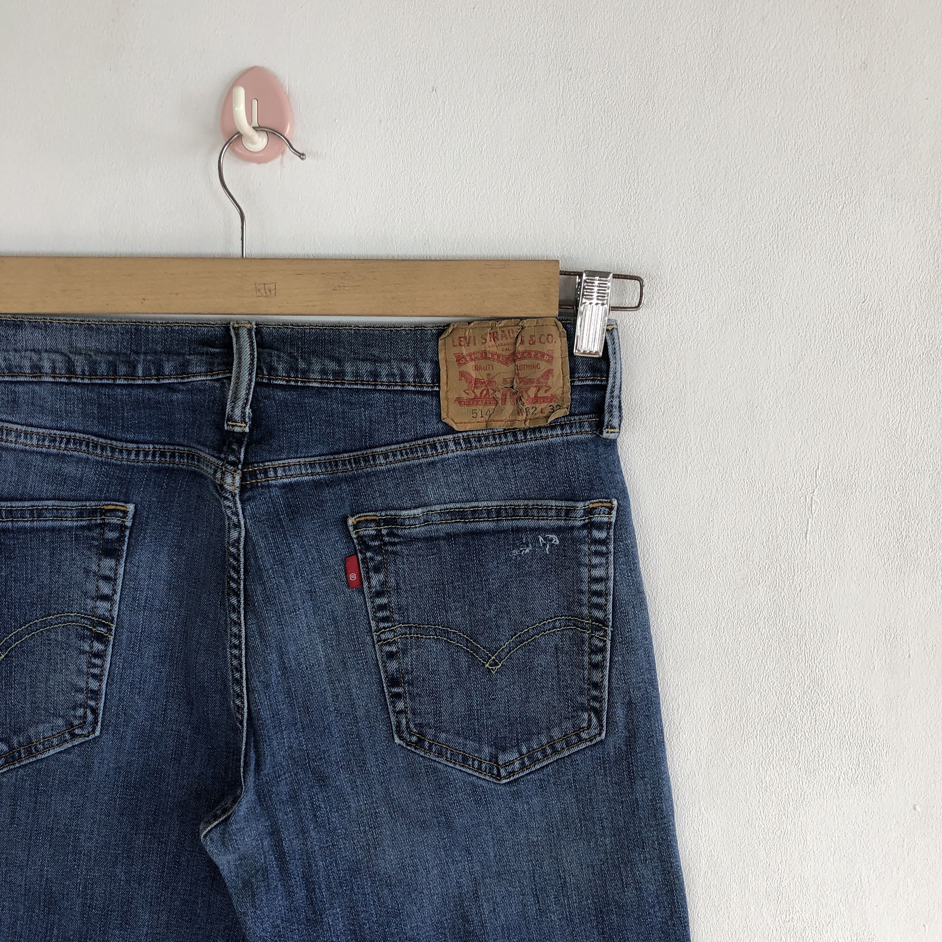 Levi's Vintage Levis 514 Faded Jeans Levi's Light Wash Denim Pants Size US 30 / EU 46 - 5 Thumbnail