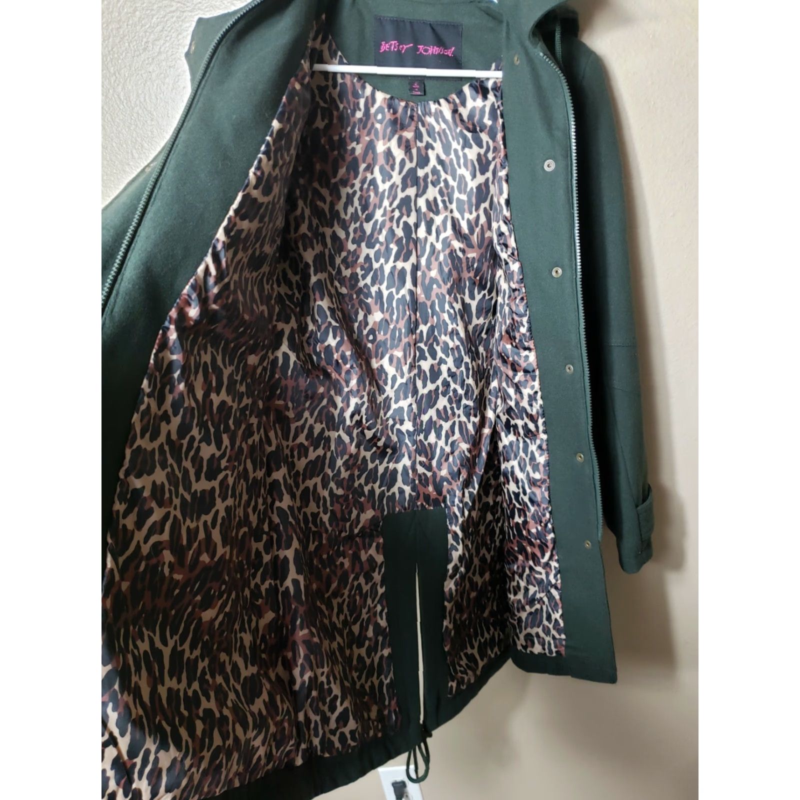 Betsey Johnson Betsey Johnson Black Label Womens |2| Forest Green Wool Coat w/Sherpa Lined Hood Jacket/Coat, Hooded, Lined, Vintage Size XS / US 0-2 / IT 36-38 - 4 Thumbnail