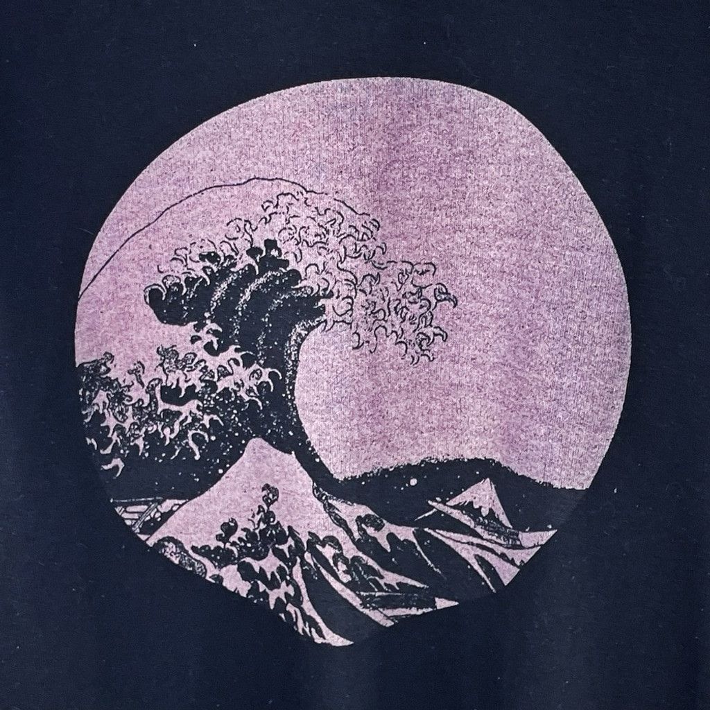 Gildan GILDAN GRAPHIC Men's Black Crew Neck Sweatshirt Huge Wave S Size US S / EU 44-46 / 1 - 2 Thumbnail