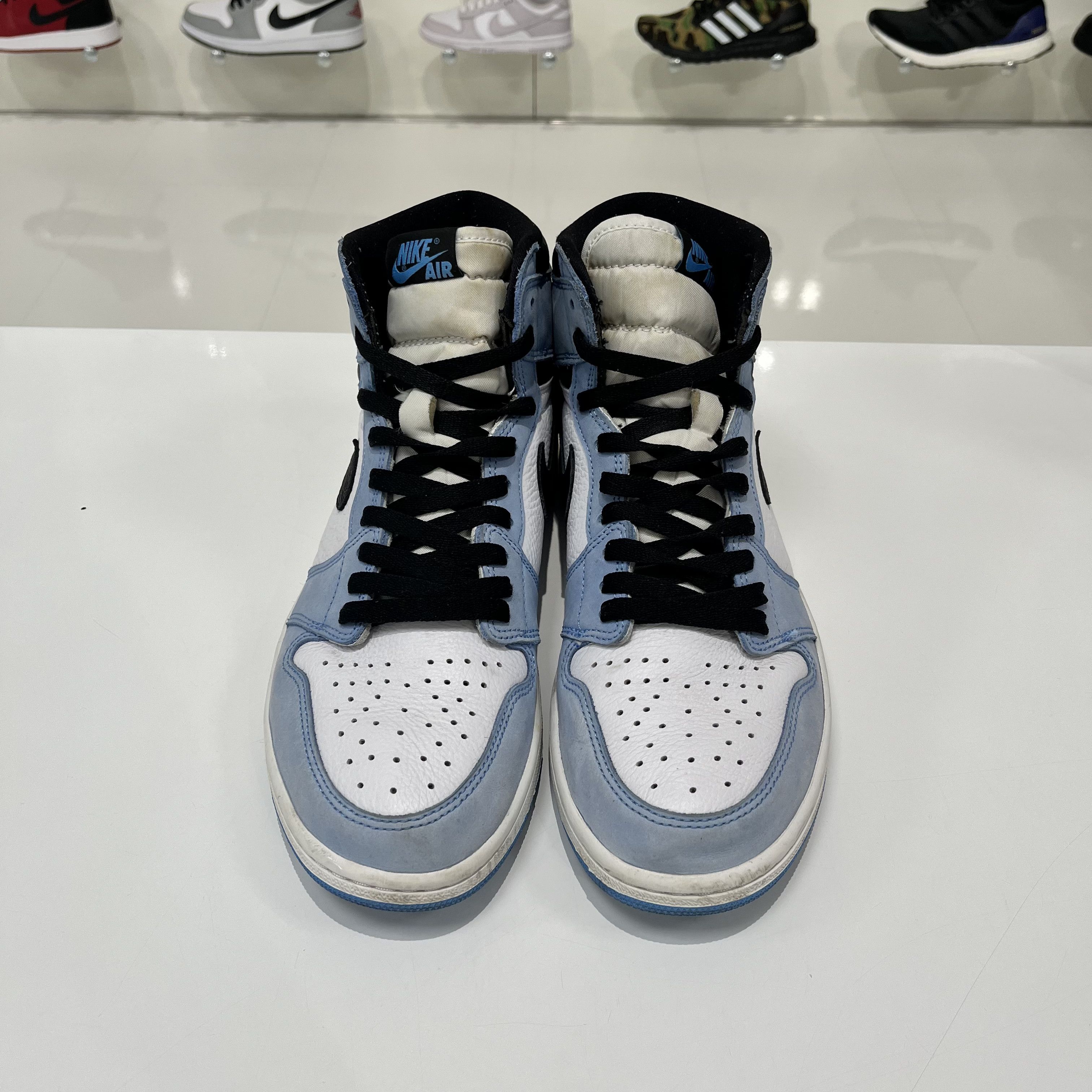 Nike Jordan 1 Retro High OG University Blue Size US 10.5 / EU 43-44 - 10 Thumbnail