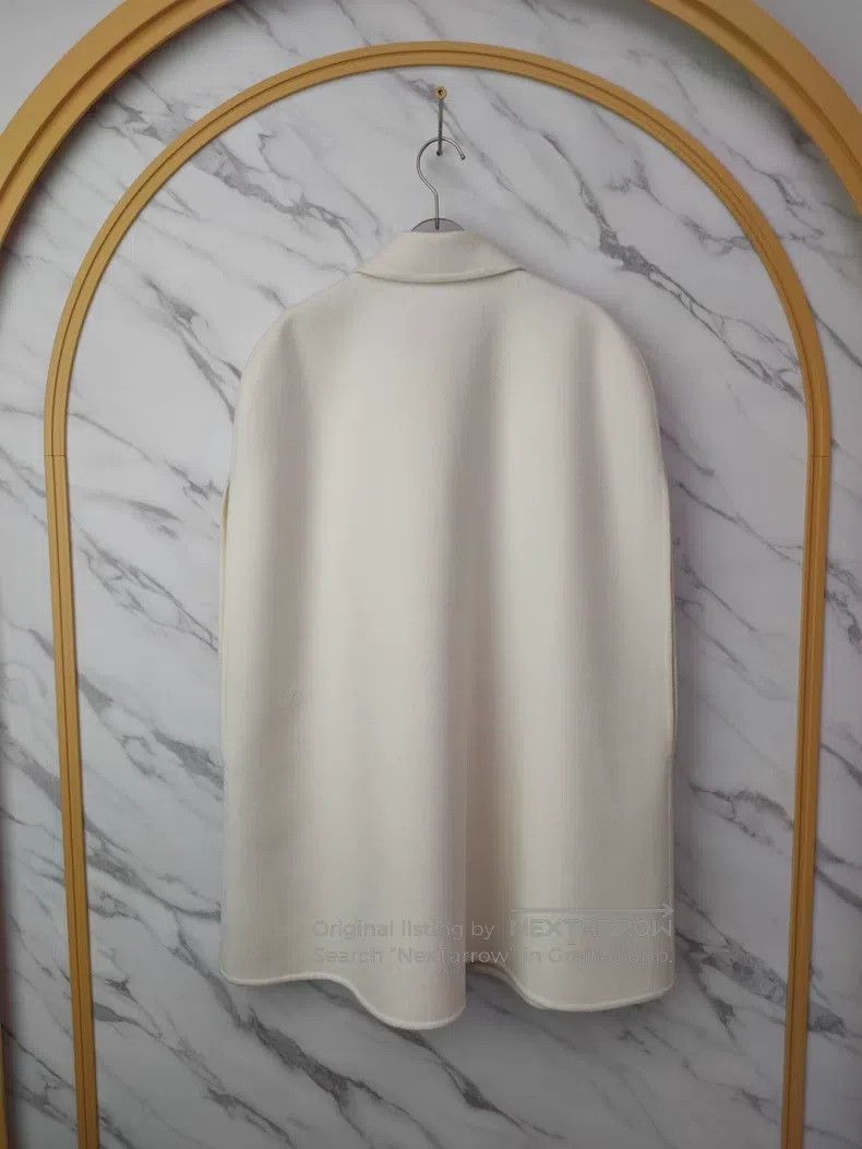 Valentino Valentino Wool cape coat Size S / US 4 / IT 40 - 6 Thumbnail