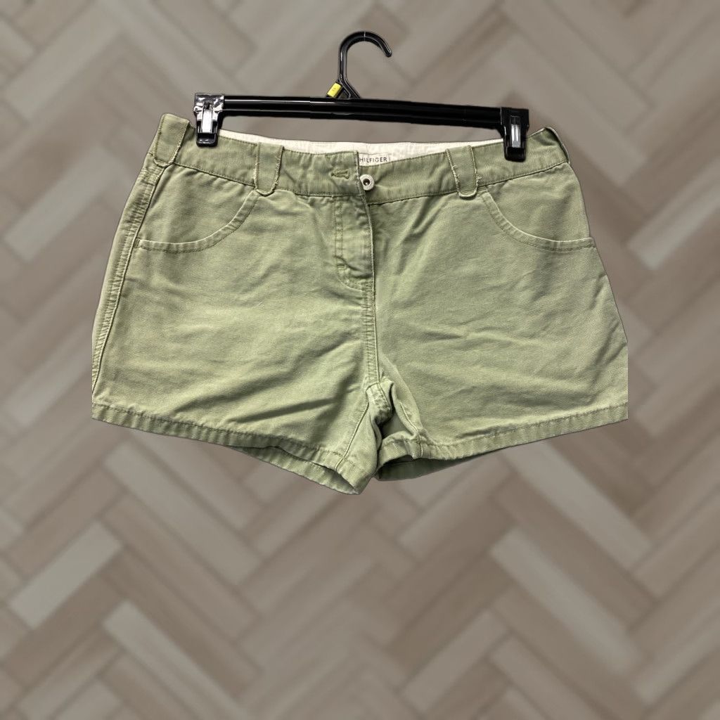 Tommy Hilfiger VINTAGE Tommy Hilfiger Cargo Shorts Women Size 10 Green Bermuda Activewear Casual Hiking Outdoor Size 32" / US 10 / IT 46 - 1 Thumbnail