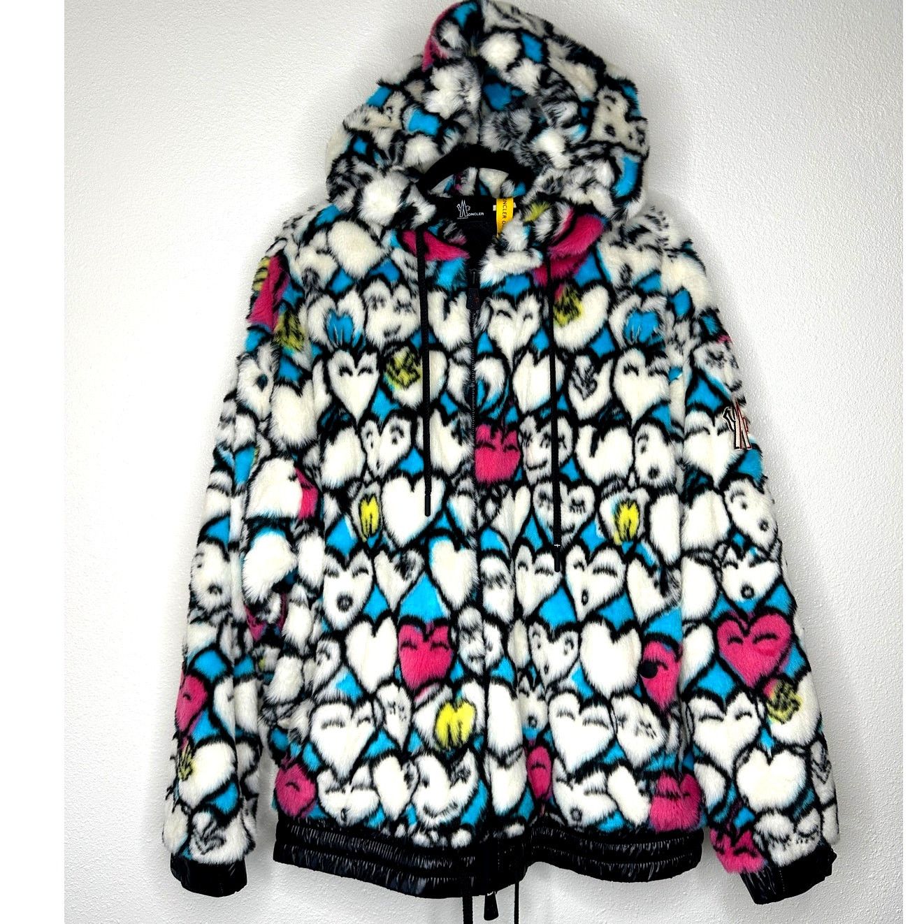 Moncler Grenoble Moncler Grenoble Heart Print Faux Fur Hoodie Jacket Large Size L / US 10 / IT 46 - 4 Thumbnail