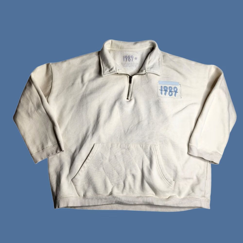 Vintage Taylor Swift Pullover Womens L Beige Found Wonderland Quarter Zip Size Size L / US 10 / IT 46 - 1 Thumbnail