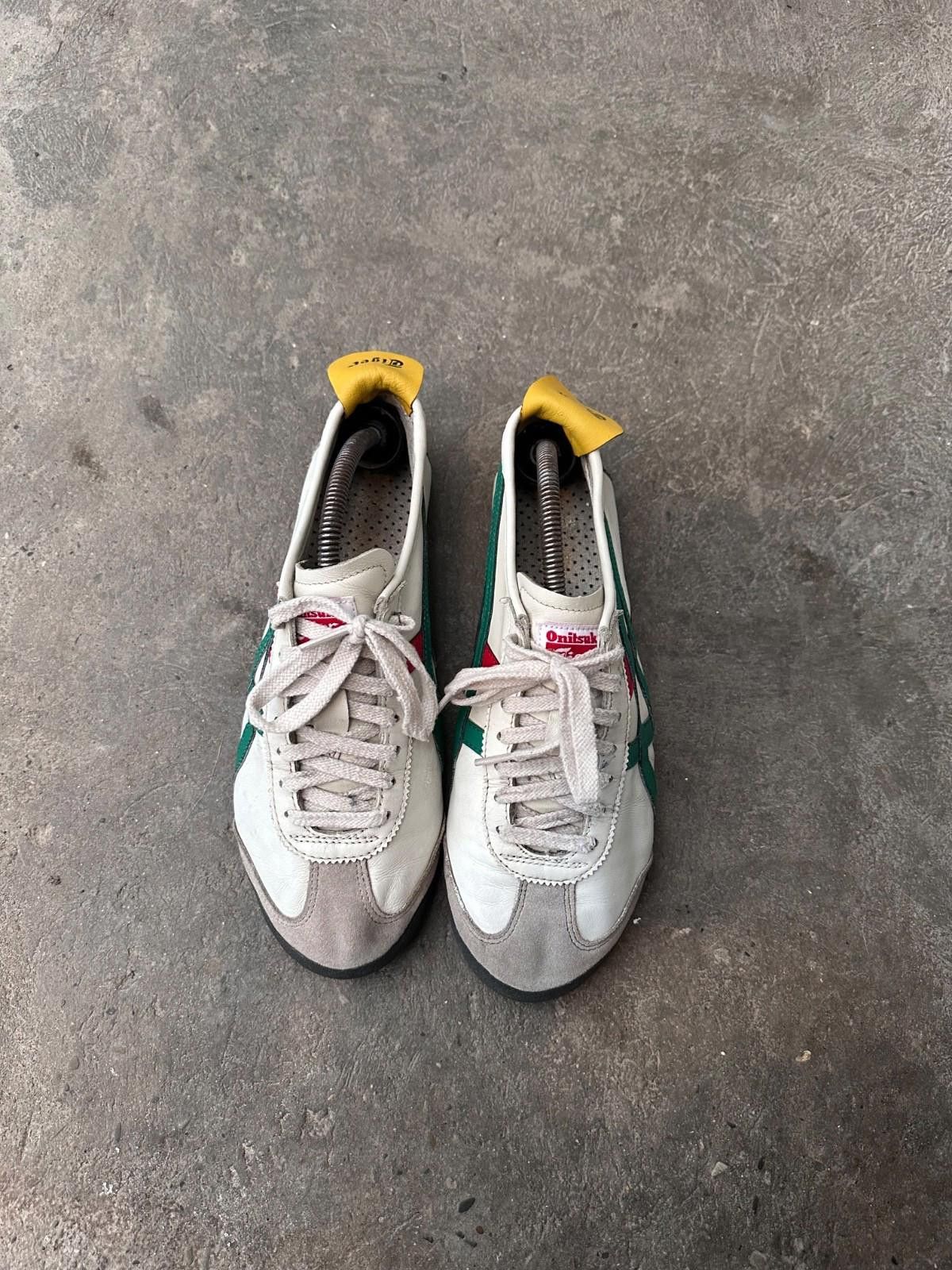 Asics Asics Onitsuka Tiger Mexico 66 US7 Euro 40.5 Size US 7 / EU 40 - 3 Thumbnail