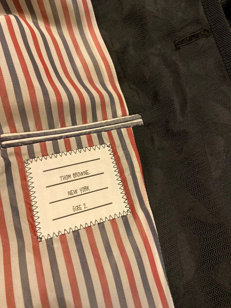 Thom Browne Thom Browne size2 Whale embroidered dark pattern dress Size 40S - 4 Thumbnail