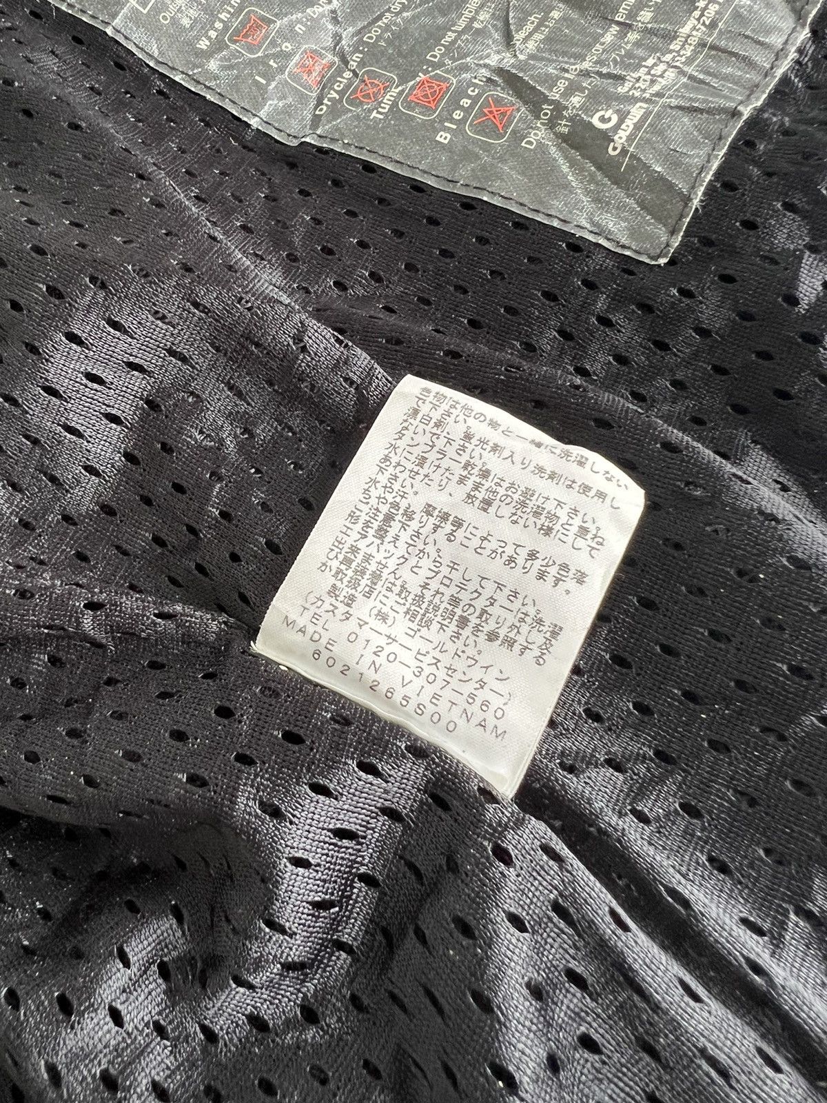 Goldwin Goldwin Motorcycle Japan Release Mesh GWS Airbag Racing Vest Size US M / EU 48-50 / 2 - 12 Thumbnail