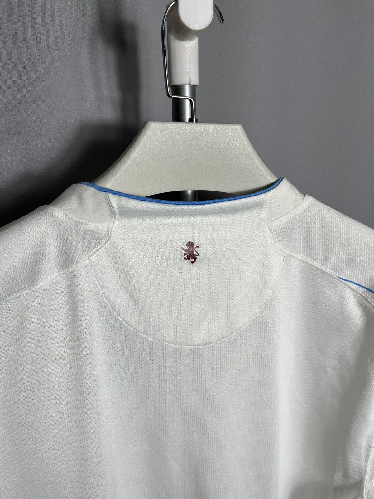 Nike MATCHWORN ASTON VILLA FOOTBALL CLUB 2008 WHITE AWAY SHIRT Size US XXL / EU 58 / 5 - 8 Thumbnail