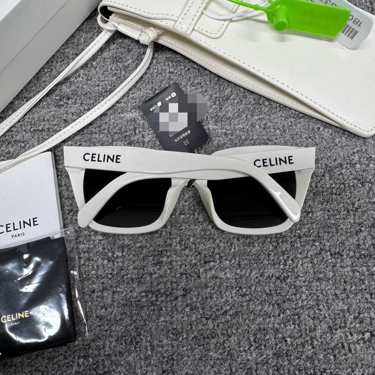 Celine Celine logo sunglasses 99 new w/ original box Size ONE SIZE - 2 Thumbnail